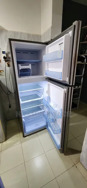 Samsung Fridge RT288K 233L