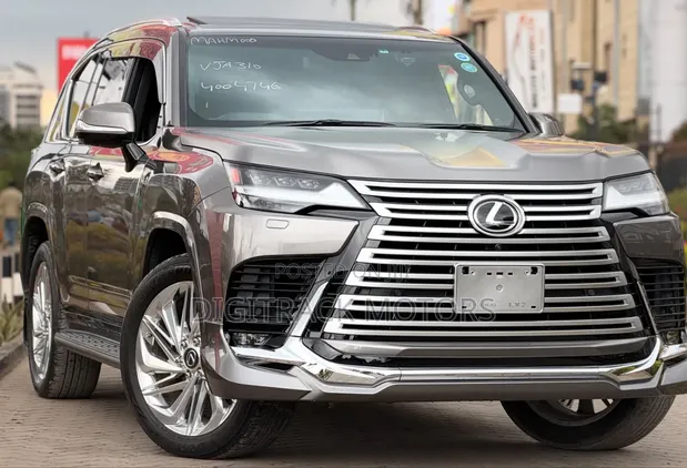 Lexus LX 2022 - 1