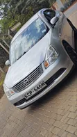 Nissan Sylphy 2011 Nyeusi - 3