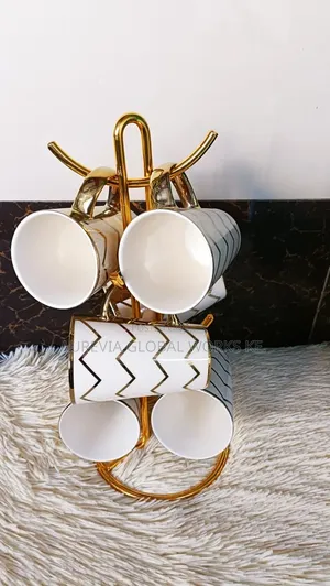 Elegant Gold Zig Zag Tree Cups/Mugs