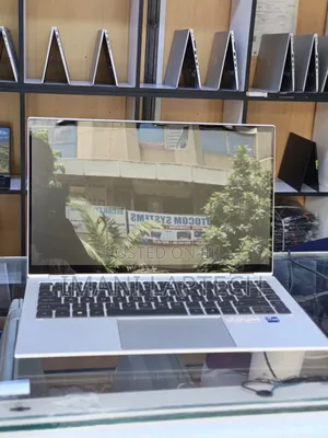 HP EliteBook 1040 G8 Laptop - 16GB RAM, i7, 512GB SSD