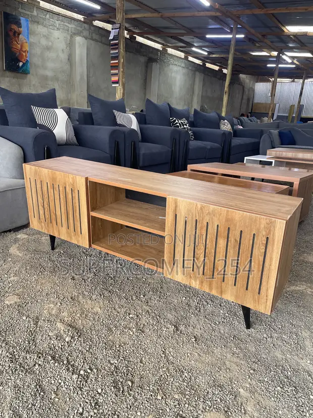 Classic TV Stand Console Unit - 1