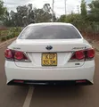 Toyota Crown 2017 White - 4