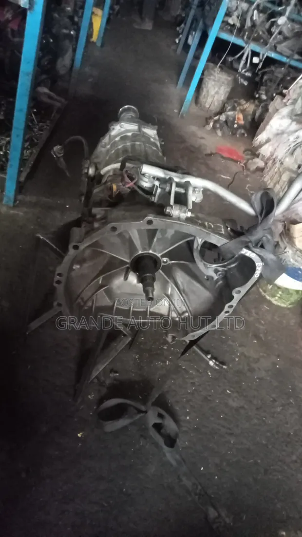 Gearbox ya Subaru Legacy EJ20 (TZ1B1DCAA-NS) - 1