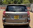 Toyota RAV4 2010 Kijivu - 2