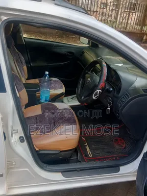 Toyota Corolla Fielder 1.5 Hybrid FWD 2014