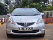 Honda Fit 2010 Nyeupe - 1