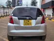 Honda Fit 2010 Nyeupe - 4