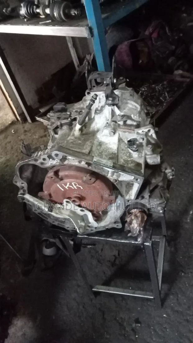 Toyota iQ 1KR Gearbox - 1