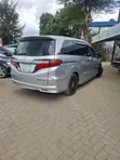 Honda Odyssey 2.4 Absolute 2WD 2019 Silver - 4
