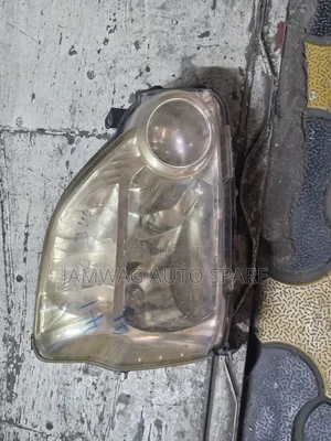Nissan X-Trail NT31 Headlights (Non-Xenon)