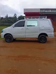 Toyota TownAce 2007 Nyeupe - 3