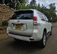 Toyota Land Cruiser Prado 3.0 TD 2013 Nyeupe - 4
