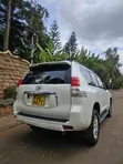 Toyota Land Cruiser Prado 3.0 TD 2013 Nyeupe - 5