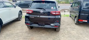 Toyota Raize 2020 Nyeusi