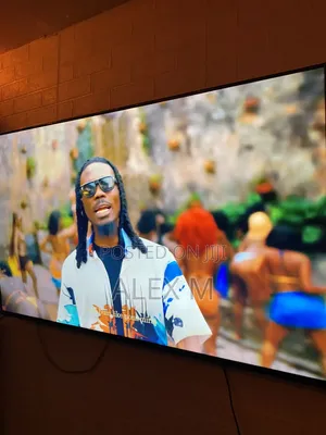 Hikers 55-Inch Smart TV Iliyotumika