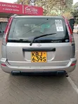 Nissan X-Trail 2.0 SUV 2002 Nyeusi - 4