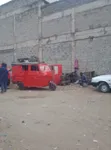 Piaggio 2018 Nyekundu Tatu-Wheeler - 4
