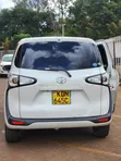 Toyota Sienta 1.5 FWD (Viti 6) 2016 Nyeupe - 5