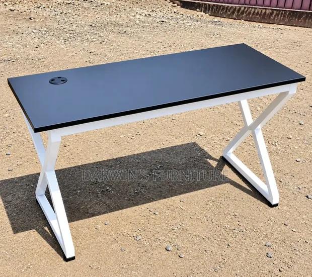 Boss Office Products Meza ya Chuma ya Kusomea - Grey - 1