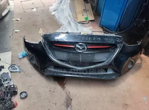 Mazda Demio 2015-2019 Nosecut Z