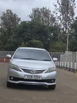 Toyota Allion 2010 Nyeupe - 1