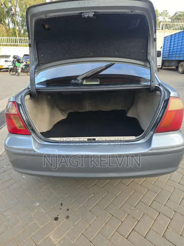Toyota Premio 2002 Gray - 1