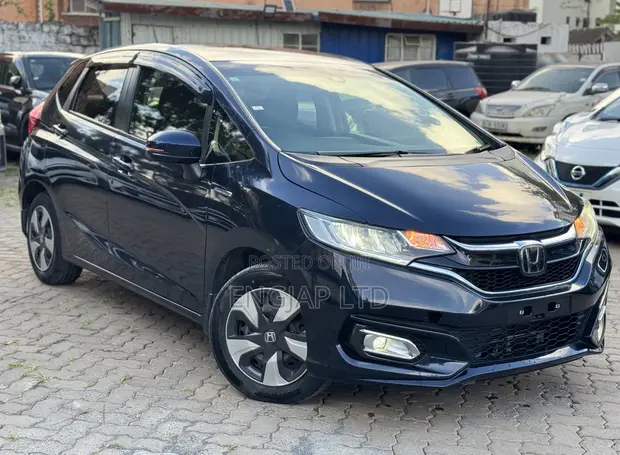 Honda Fit 2019 Hybrid - 1