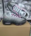Nike Air Max 95 Pink Foam Sneakers - Wanaume na Wanawake - 1