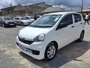 Subaru Pleo 2015 Nyeupe