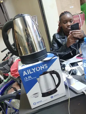 Ailyons 2.0L Stainless Steel Electric Kettle