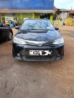Toyota Corolla Fielder 1.5 Hybrid FWD 2017 Black