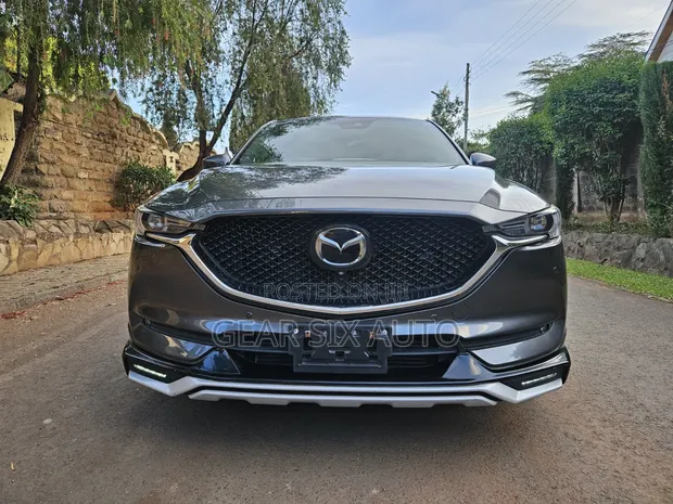 Mazda CX-5 Signature Diesel 2019 Gray - 1