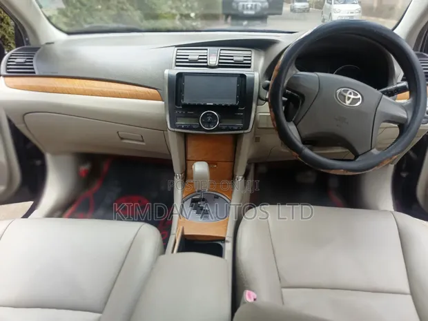 Daihatsu Mira 2016 White - 1