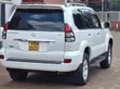 Toyota Land Cruiser Prado 2006 White - 4