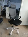 Kiti cha Ofisi cha Ergonomic chenye Headrest - 2