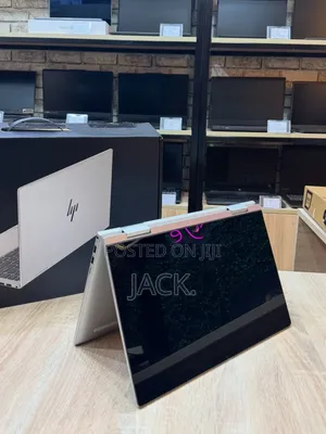 Laptop HP Envy x360 13z - Core i7, 8GB RAM, 512GB SSD
