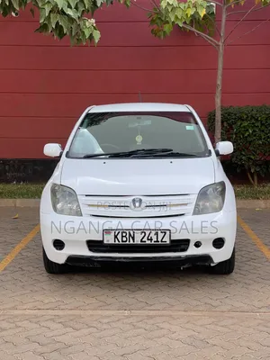 Toyota IST 2006