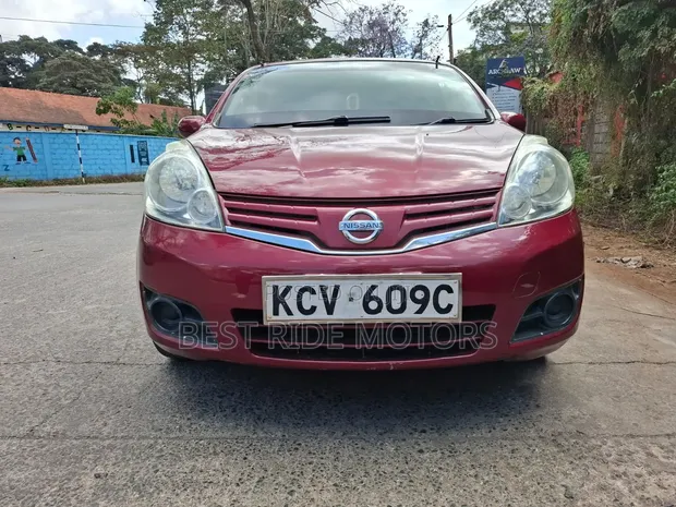Nissan Note 1.4 2012 Nyeusi - 1