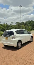 Honda Fit Hybrid 2012 Pearl - 5