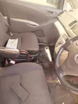 Toyota Isis 2007 White - 4