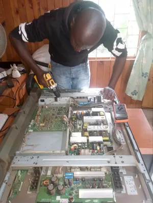 Huduma za Matengenezo ya TV za LED Githurai