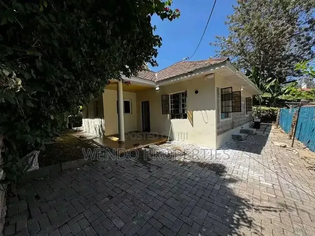 3-Bedroom Bungalow for Rent in Karen C - 1