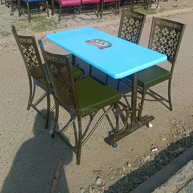 Restaurant Set with 4x2 Table and Powder Coated Frames - 1