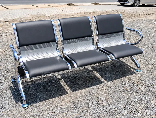 3-Seater Waiting Bench - Modern Professional Design - 1