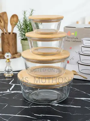 4-Piece Borosilicate Glass Food Storage Set with Bamboo Lids