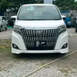 Toyota Esquire 2019 Nyeupe - 1