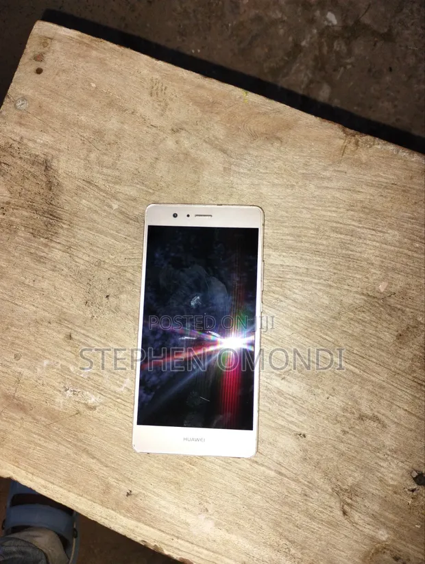 Huawei P9 Lite 16GB Gold - 1