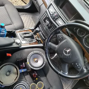 Sony High-End ES Speakers for Mercedes-Benz