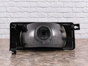 Depo Headlight ya Nissan Sunny B12 (Model ya Kale)